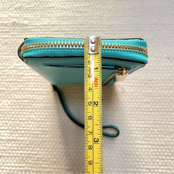 Kate Spade Zip Wristlet Wallet Purse Turquoise - Picture 8 of 8